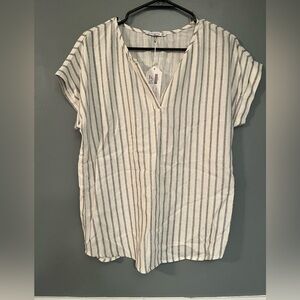 White & Gray Striped V-Neck Women’s Top NWT Small